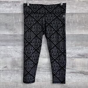 Victorias Secret Crop Geo Print Yoga Legging Womens M Black Grey Cotton Blend
